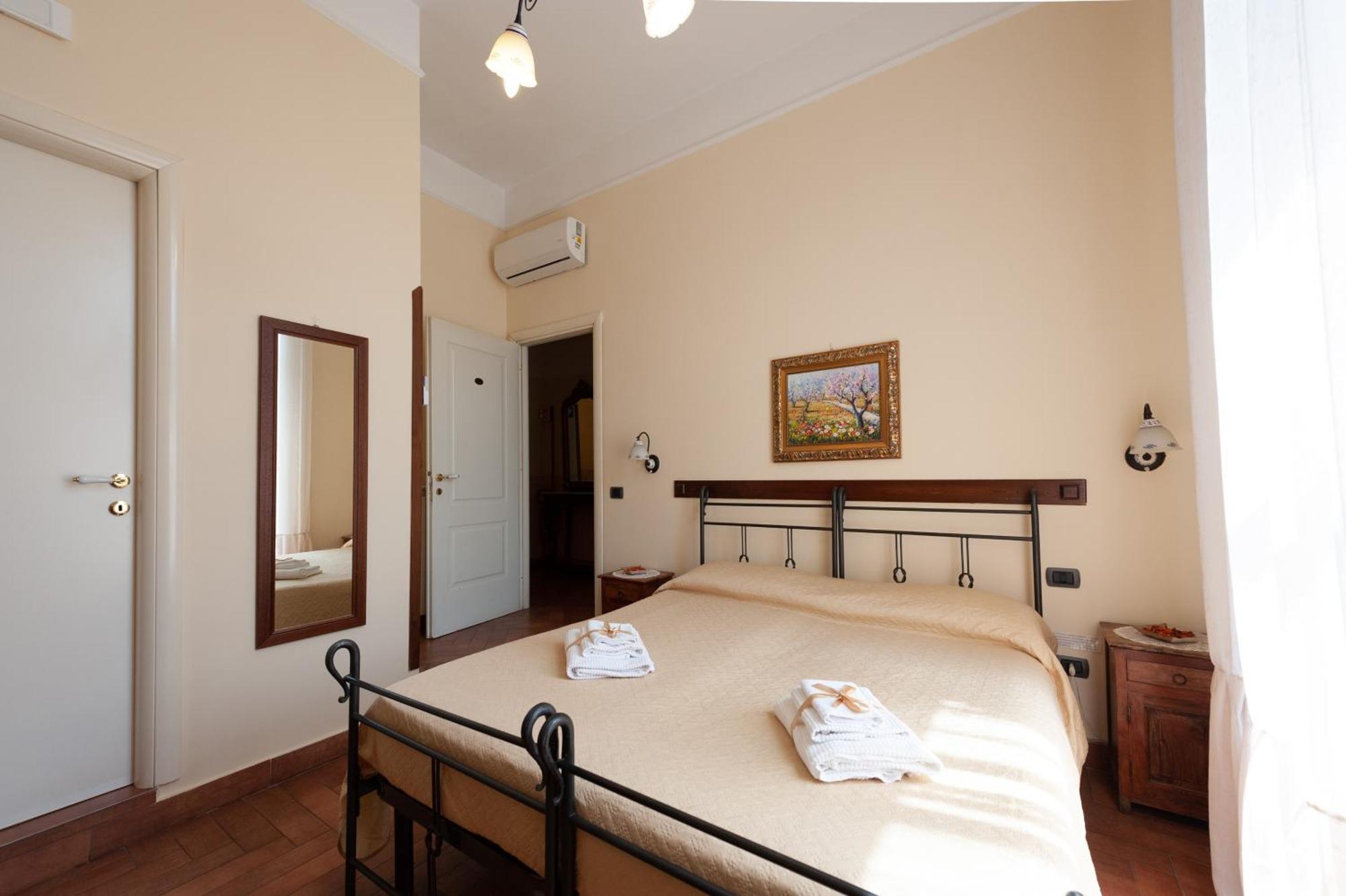 B&B Conte Cavour Neapel Exteriör bild